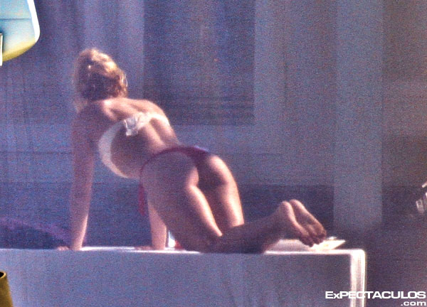 Shakira bikini Miami