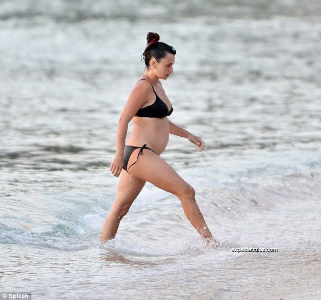 Penelope Cruz embarazada bikini
