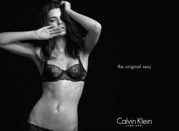 Kendall_Jenner-Calvin_Klein_Fall_2015_06