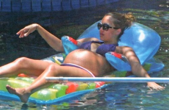 Jessica Alba embarasada Bikini