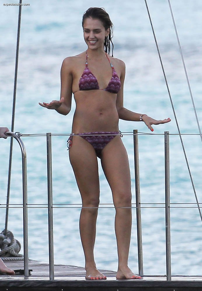 Jessica Alba Bikini 2013