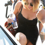 Miley Cyrus no usa ropa interior y enseña de mas