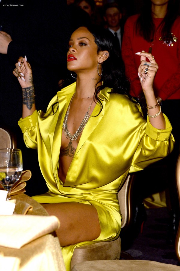 Rihanna-Pre-Grammy_5