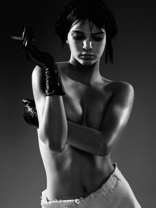 Kendall-Jenner-Covered-Topless-in-Love-Magazine-02-830x1106