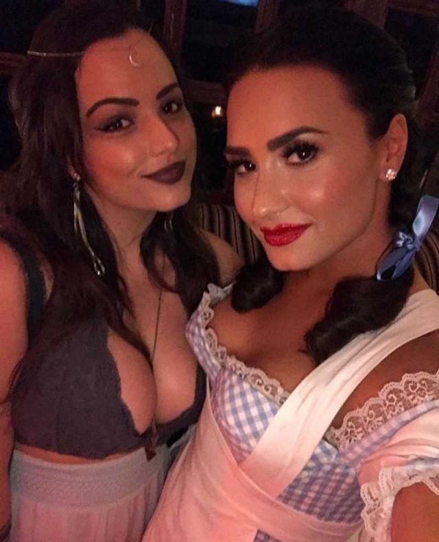 demi-lovato-in-dorothy-costume-at-halloween-party-955