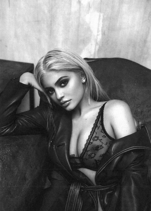 kylie-jenner-in-the-kylie-shop-photoshoot-2016-1